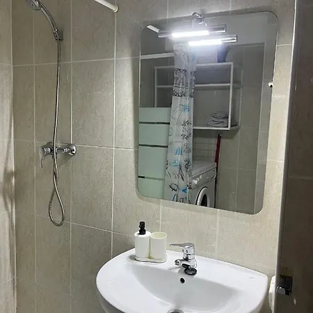 Apartament Shopping Torre-2 - 1er Pis Porta 3 Era *