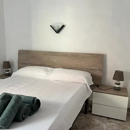 Apartament Shopping Torre-2 - 1er Pis Porta 3 Era Apartamento *